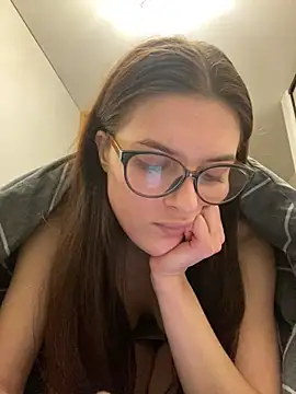 Snapshot of little_belucci chatting on January 26, 5:34 pm little belucci online show from January 26, 5:34 pm