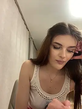 Snapshot of little_belucci chatting on March 14, 5:57 pm little belucci online show from March 14, 5:57 pm