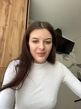 Snapshot of little_belucci chatting on March 22, 9:24 am little belucci online show from March 22, 9:24 am