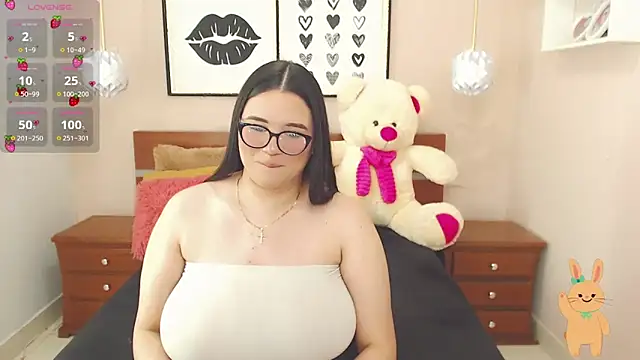Snapshot of miss_linda_ chatting on February 18, 7:30 pm miss linda online show from February 18, 7:30 pm