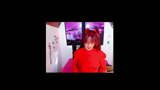 Snapshot of Hannaa32 chatting on October 8, 7:55 pm Hannaa32 online show from October 8, 7:55 pm