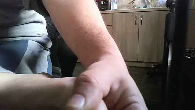 patrasdick94 online show from March 8, 8:40 am