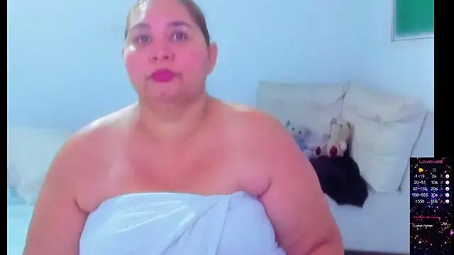 Snapshot of BBW_Michelle chatting on March 5, 1:56 am BBW Michelle online show from March 5, 1:56 am