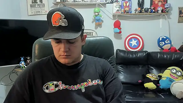 Snapshot of ney_22 chatting on February 25, 2:43 am ney 22 online show from February 25, 2:43 am