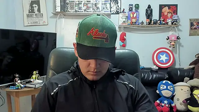 Snapshot of ney_22 chatting on March 1, 4:47 am ney 22 online show from March 1, 4:47 am