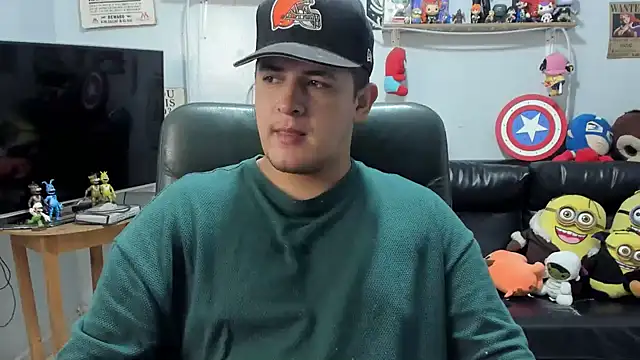 Snapshot of ney_22 chatting on March 21, 2:09 pm ney 22 online show from March 21, 2:09 pm