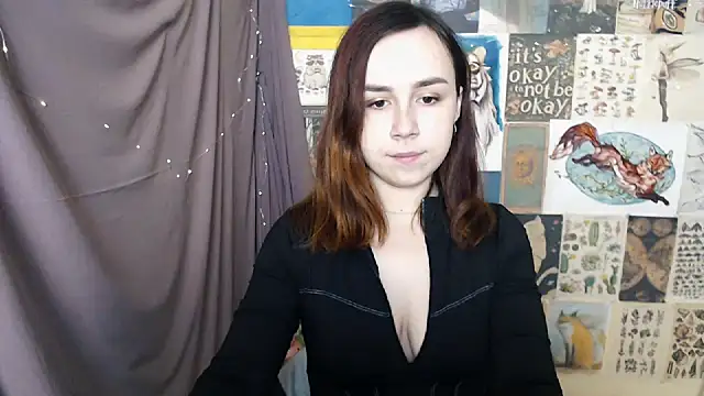 VeryVeryVeryShy  online show from December 6, 8:26 am
