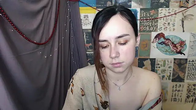 VeryVeryVeryShy  online show from December 21, 9:55 am