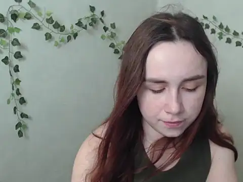 VeryVeryVeryShy  online show from March 30, 5:41 am