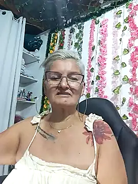 bety-cum2 online show from January 11, 8:43 pm