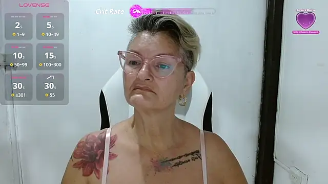 bety-cum2 online show from November 21, 9:52 am