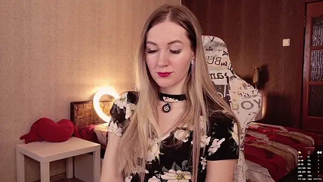 Snapshot of Hello_Lisha chatting on March 13, 8:21 am Hello Lisha online show from March 13, 8:21 am