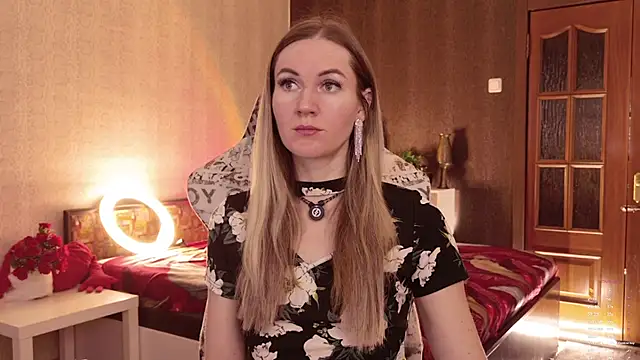 Snapshot of Hello_Lisha chatting on March 20, 8:19 am Hello Lisha online show from March 20, 8:19 am