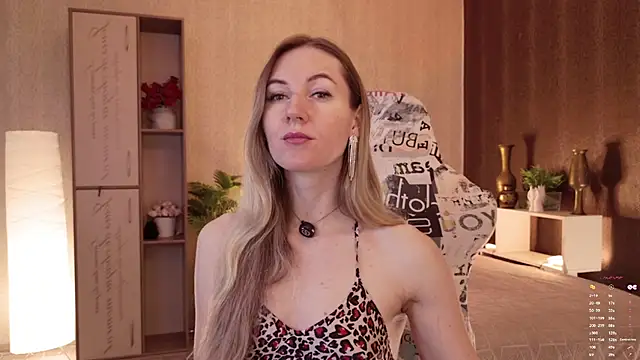 Hello Lisha online show from May 11, 8:20 am