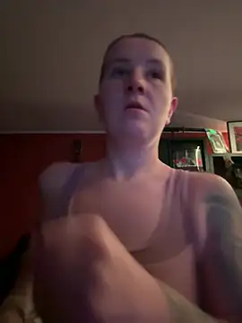 Snapshot of wetgerman_2 chatting on February 14, 6:45 am wetgerman 2 online show from February 14, 6:45 am