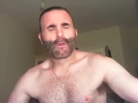 Snapshot of oneman555@xh chatting on September 28, 3:12 am oneman555xh online show from September 28, 3:12 am