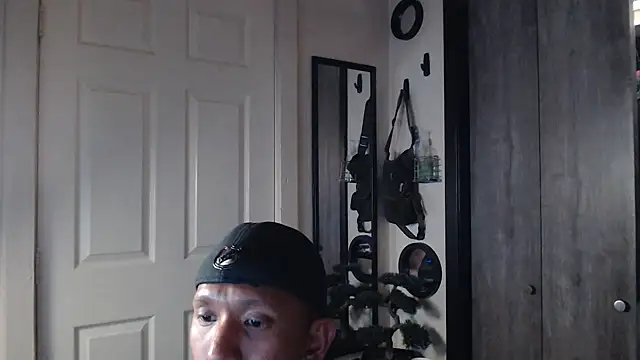 Snapshot of inc25cb@xh chatting on March 3, 6:37 am inc25cbxh online show from March 3, 6:37 am