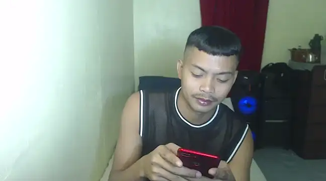 Snapshot of Asianboybig1_Daniel chatting on February 25, 11:08 am Asianboybig1 Daniel online show from February 25, 11:08 am