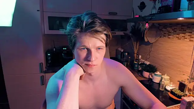 Snapshot of Breston_Sweet chatting on February 7, 11:03 pm Breston Sweet online show from February 7, 11:03 pm