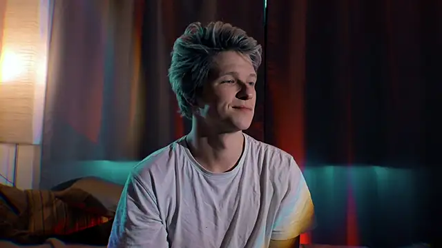 Snapshot of Breston_Sweet chatting on September 25, 4:38 am Breston Sweet online show from September 25, 4:38 am