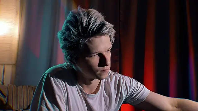 Snapshot of Breston_Sweet chatting on September 26, 6:34 pm Breston Sweet online show from September 26, 6:34 pm