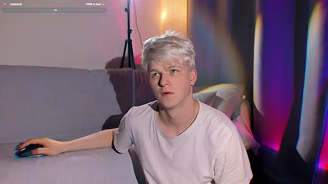 Snapshot of Breston_Sweet chatting on October 23, 3:06 am Breston Sweet online show from October 23, 3:06 am