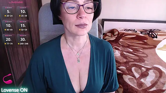 Snapshot of BelovedLady chatting on February 24, 5:43 am BelovedLady online show from February 24, 5:43 am