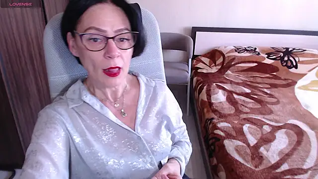 Snapshot of BelovedLady chatting on March 3, 2:37 pm BelovedLady online show from March 3, 2:37 pm