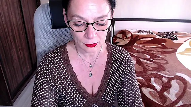 Snapshot of BelovedLady chatting on March 8, 5:07 am BelovedLady online show from March 8, 5:07 am