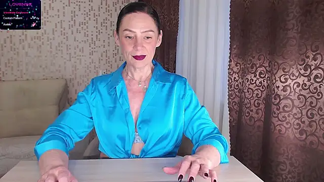 BelovedLady online show from December 4, 6:01 am