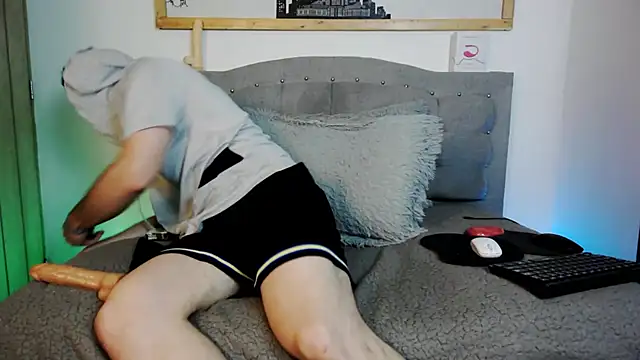 Danny hot fun online show from March 20, 5:24 am