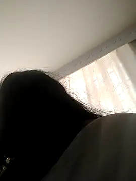 Snapshot of Keyla01_ chatting on February 9, 9:39 pm Keyla01 online show from February 9, 9:39 pm