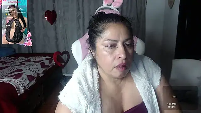 Snapshot of Keyla01_ chatting on February 24, 2:30 am Keyla01 online show from February 24, 2:30 am