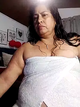 Snapshot of Keyla01_ chatting on March 10, 5:00 am Keyla01 online show from March 10, 5:00 am
