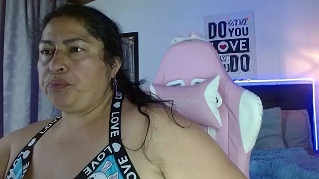 Keyla01  online show from January 7, 5:59 pm