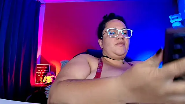lulubigtitts1 online show from February 28, 4:02 am