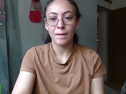 Olivia Bright online show from February 17, 4:57 pm