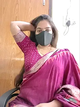 Snapshot of yoursana- chatting on April 26, 4:21 am yoursana- online show from April 26, 4:21 am
