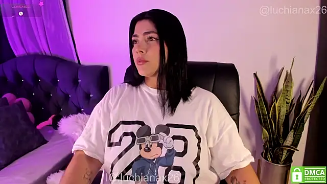 lucy26  online show from April 30, 3:24 am
