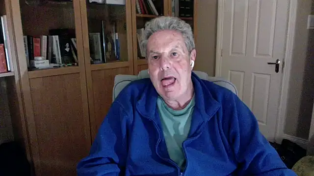 Snapshot of Oldpistolpete chatting on April 20, 8:54 pm Oldpistolpete online show from April 20, 8:54 pm