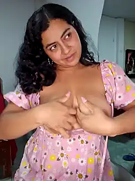 Snapshot of Mary_pinkish chatting on December 14, 2:01 am Mary pinkish online show from December 14, 2:01 am