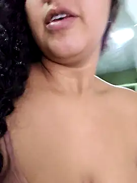 Snapshot of Mary_pinkish chatting on September 11, 3:17 am Mary pinkish online show from September 11, 3:17 am