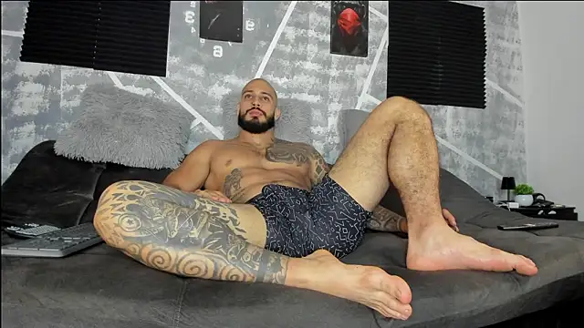 leonidas 18k online show from March 4, 3:12 am