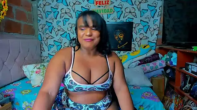 luciana osorno online show from February 6, 9:07 pm