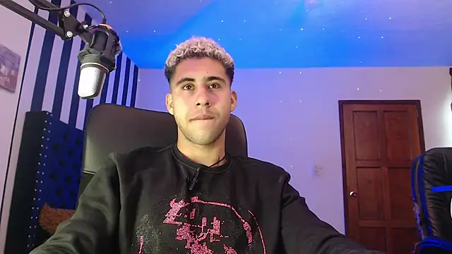 Daiki Jack online show from December 6, 8:18 pm