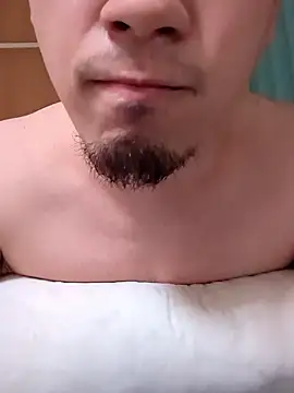 Snapshot of lioncake1221 chatting on July 5, 8:38 pm lioncake1221 online show from July 5, 8:38 pm