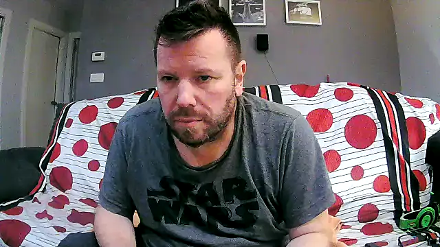 txan9876 online show from January 11, 9:47 am