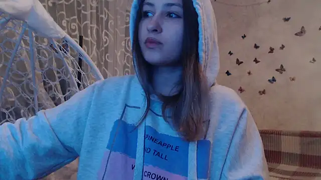 Snapshot of ElisionPray chatting on December 7, 10:06 pm ElisionPray online show from December 7, 10:06 pm