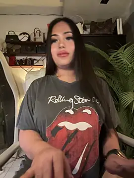 BigDominaMia online show from March 21, 8:19 am