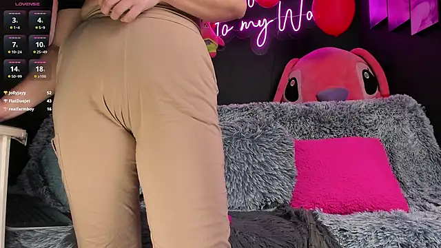 Snapshot of stelleknox_ chatting on February 17, 10:47 pm stelleknox online show from February 17, 10:47 pm